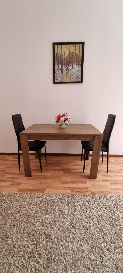 Citadel Rooms Cluj Napoca Bagian luar foto