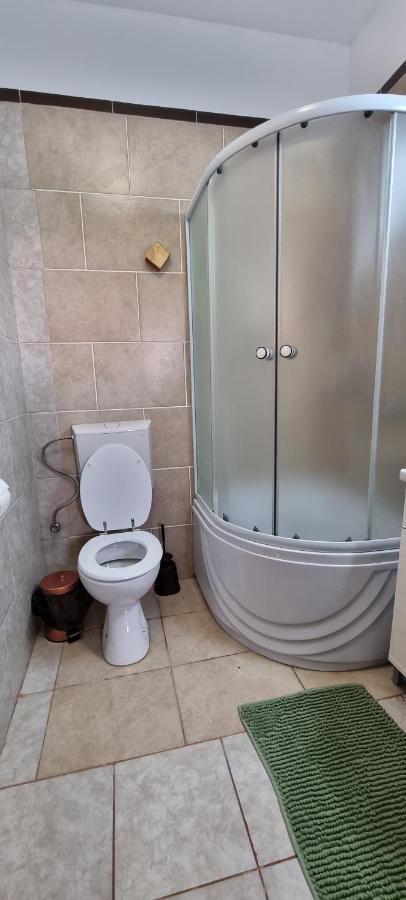 Citadel Rooms Cluj Napoca Bagian luar foto